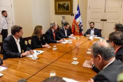 Boric llama a la colaboración público-privada en su primera reunión con empresarios tras el rechazo a la Reforma Tributaria Boric llama a la colaboración público-privada en su primera reunión con empresarios tras el rechazo a la Reforma Tributaria