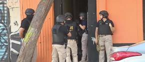 Operativo de la PDI deja cuatro detenidos en Santiago Centro: Fabricaban armas a narcotraficantes Operativo de la PDI deja cuatro detenidos en Santiago Centro: Fabricaban armas a narcotraficantes