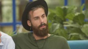 Exconcursante de Gran Hermano es condenado a 15 meses de cárcel por abusar sexualmente de compañera dentro del reality Exconcursante de Gran Hermano es condenado a 15 meses de cárcel por abusar sexualmente de compañera dentro del reality
