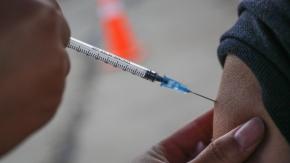 Campaña contra la Influenza y COVID-19: ¿Quiénes deben vacunarse? Campaña contra la Influenza y COVID-19: ¿Quiénes deben vacunarse?