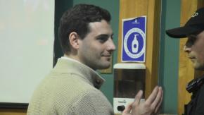 Martín Pradenas rompe el silencio durante nuevo juicio en su contra: "Llevo tres años preso por algo que no hice" Martín Pradenas rompe el silencio durante nuevo juicio en su contra: "Llevo tres años preso por algo que no hice"