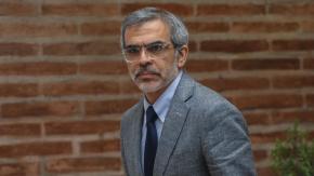 Para descongestionar cárceles: Gobierno estudia medida cautelar intermedia entre prisión preventiva y arresto domiciliario