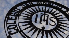 Investigan denuncia de abuso sexual al interior de colegio San Ignacio El Bosque: indagan participación de 50 alumnos Investigan denuncia de abuso sexual al interior de colegio San Ignacio El Bosque: indagan participación de 50 alumnos