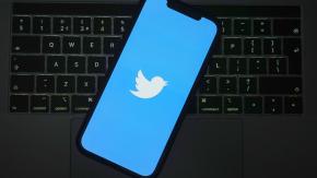 "Tickets azules": Controversia por cuentas verificadas de Twitter podría terminar en tribunales "Tickets azules": Controversia por cuentas verificadas de Twitter podría terminar en tribunales