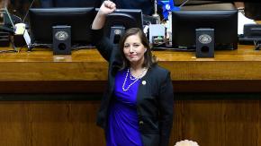 Paulina Vodanovic asume como senadora por el Partido Socialista en lugar de Elizalde Paulina Vodanovic asume como senadora por el Partido Socialista en lugar de Elizalde