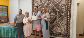Cumplió su sueño: Joven llevó a su abuela de 93 años a los 63 parques nacionales de Estados Unidos