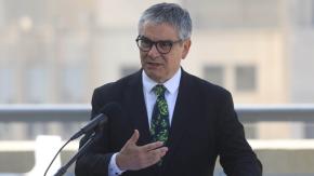 Ministro Marcel por proyecto "No más UF": "Siempre tenemos que preguntarnos por qué existen las cosas" Ministro Marcel por proyecto "No más UF": "Siempre tenemos que preguntarnos por qué existen las cosas"