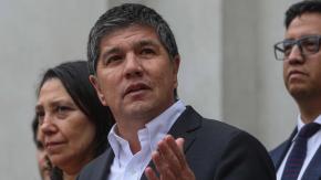 Subsecretario Monsalve propone demoler mausoleos narcos : "Son símbolos de violencia" Subsecretario Monsalve propone demoler mausoleos narcos : "Son símbolos de violencia"