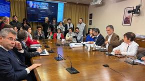 VIDEO : El fuerte desaire de diputados del FA y el PC al embajador de Israel en el Congreso