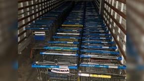 PDI recupera 197 carros de supermercado avaluados en cerca de $21 millones al interior de la Vega Central PDI recupera 197 carros de supermercado avaluados en cerca de $21 millones al interior de la Vega Central