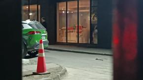Trabajadora resultó lesionada tras forcejeo con delincuentes durante robo a empresa en Maipú Trabajadora resultó lesionada tras forcejeo con delincuentes durante robo a empresa en Maipú