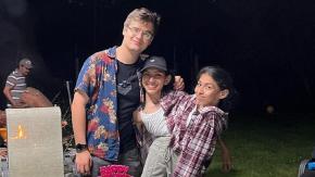 Una de las siamesas influencers presentó a su novio y mostró íntimo álbum de fotos con él Una de las siamesas influencers presentó a su novio y mostró íntimo álbum de fotos con él