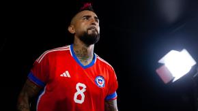 Arturo Vidal nuevamente estalla contra hincha que lo criticó en redes: "Tení' la media perso" Arturo Vidal nuevamente estalla contra hincha que lo criticó en redes: "Tení' la media perso"