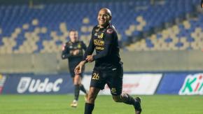 "Chupete" Suazo sobre Damián Pizarro: "Los goles van a llegar, las condiciones están"