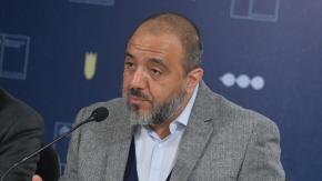 Lluvias en la zona central: Mineduc anunció suspensión de clases en cinco comunas de la región Metropolitana Lluvias en la zona central: Mineduc anunció suspensión de clases en cinco comunas de la región Metropolitana