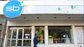 Salcobrand comenzará en julio con el pago de compensaciones a clientes Salcobrand comenzará en julio con el pago de compensaciones a clientes