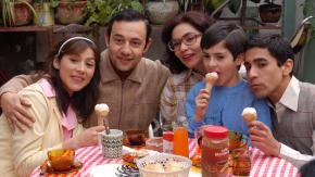 Exitosa serie 'Los 80' regresa a las pantallas de Canal 13 este lunes en horario prime Exitosa serie 'Los 80' regresa a las pantallas de Canal 13 este lunes en horario prime