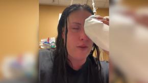 Mujer se echa pegamento en vez de gotas para los ojos: "Gané el premio a la persona más idiota" Mujer se echa pegamento en vez de gotas para los ojos: "Gané el premio a la persona más idiota"