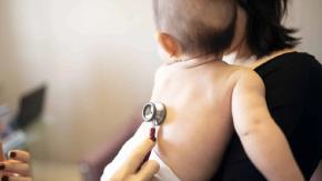 Crisis por virus respiratorios: ¿Qué opciones tienen las madres y padres para teletrabajar y cuidar a sus hijos? Crisis por virus respiratorios: ¿Qué opciones tienen las madres y padres para teletrabajar y cuidar a sus hijos?
