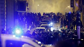 Estrellan un coche contra la casa de un alcalde en Francia Estrellan un coche contra la casa de un alcalde en Francia