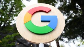 "Bard" la inteligencia artificial de Google ya está disponible en español: revisa aquí sus nuevas funciones "Bard" la inteligencia artificial de Google ya está disponible en español: revisa aquí sus nuevas funciones