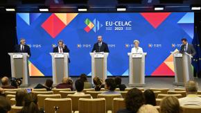 Declaración final de cumbre UE-Celac expresa preocupación por guerra en Ucrania, pero no la condena Declaración final de cumbre UE-Celac expresa preocupación por guerra en Ucrania, pero no la condena
