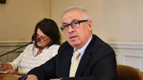 Mañalich e isapres: "Tienen certificado de defunción, el punto es cómo y en qué fecha fallecen" Mañalich e isapres: "Tienen certificado de defunción, el punto es cómo y en qué fecha fallecen"