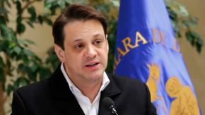 Diputado Rivas: “A esa señorita que se llama Constitución, hay que violarla todas las veces necesarias” Diputado Rivas: “A esa señorita que se llama Constitución, hay que violarla todas las veces necesarias”