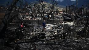 Aumentan a 93 los muertos por incendios en Hawái Aumentan a 93 los muertos por incendios en Hawái