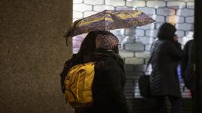 Por sistema frontal: Suspenden clases de cuatro colegios en la región Metropolitana Por sistema frontal: Suspenden clases de cuatro colegios en la región Metropolitana