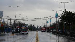 Advierten sobre sistema frontal similar al de junio pasado: ¿A qué hora llega la lluvia a Santiago?
