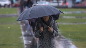 Vuelve la lluvia a Santiago: ¿Cuándo y en qué sectores comenzarán las precipitaciones? Vuelve la lluvia a Santiago: ¿Cuándo y en qué sectores comenzarán las precipitaciones?