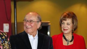 Artistas nacionales lamentan el fallecimiento de Luis Alarcón: "Ícono y referente"