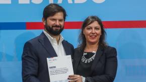 Boric y Comisión para relación entre fundaciones y el Estado: "Nos permitirá reaccionar de forma firme ante los casos" Boric y Comisión para relación entre fundaciones y el Estado: "Nos permitirá reaccionar de forma firme ante los casos"