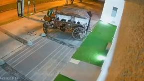 Insólito robo en Maipú: Desconocidos se llevan carroza fúnebre de 100 años de antigüedad