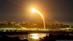 Rusia afirma haber bombardeado bases militares ucranianas Rusia afirma haber bombardeado bases militares ucranianas