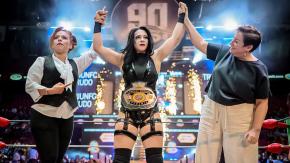Beatriz Sánchez le entregó el premio: Chilena Stephanie Vaquer se corona como la ganadora del Consejo Mundial de Lucha Libre