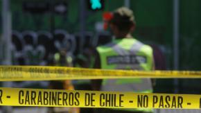 Detienen a cuatro sujetos que robaron outlet mediante "alunizaje" en Maipú Detienen a cuatro sujetos que robaron outlet mediante "alunizaje" en Maipú