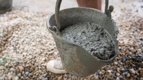 Joven trabajador muere atrapado dentro de mezcladora de concreto cuando la estaba limpiando Joven trabajador muere atrapado dentro de mezcladora de concreto cuando la estaba limpiando