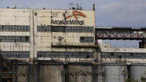 Segundo accidente mortal en dos meses: mueren 32 mineros en incendio en mina de ArcelorMittal en Kazajistán Segundo accidente mortal en dos meses: mueren 32 mineros en incendio en mina de ArcelorMittal en Kazajistán