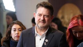 Orrego protesta por orden de Monumentos Nacionales para "suspender inmediatamente" limpieza de edificios públicos Orrego protesta por orden de Monumentos Nacionales para "suspender inmediatamente" limpieza de edificios públicos