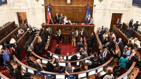 Criteria: Sube interés en proceso constituyente, pero predomina tendencia "en contra" a propuesta del Consejo Criteria: Sube interés en proceso constituyente, pero predomina tendencia "en contra" a propuesta del Consejo