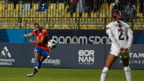 Revive el golazo con el que Karen Araya abrió la cuenta ante EE.UU. en Santiago 2023