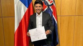 "Nunca es tarde para volver a comenzar": Edmundo Varas estudiará su segunda carrera universitaria