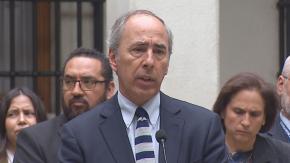 Mewes sostiene sus dichos “a favor” de la nueva Constitución y califica como “infundadas” críticas en su contra