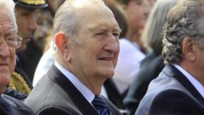 Muere a los 98 años Rodolfo Stange, ex general director de Carabineros y miembro de la Junta Militar Muere a los 98 años Rodolfo Stange, ex general director de Carabineros y miembro de la Junta Militar