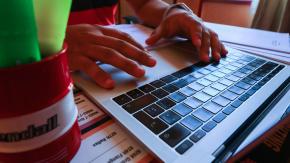 Educación online: Estas son las carreras más cortas y mejor remuneradas en Chile que no requieren ir a la universidad Educación online: Estas son las carreras más cortas y mejor remuneradas en Chile que no requieren ir a la universidad
