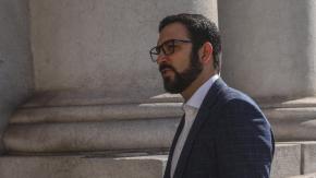 Abogado de Crispi negó versión de exseremi: Descartó haber recibido informe sobre convenio con Democracia Viva