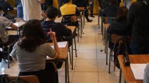 Diez estudiantes de colegio resultan intoxicados en Talca: Habrían comido alfajores de marihuana Diez estudiantes de colegio resultan intoxicados en Talca: Habrían comido alfajores de marihuana