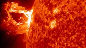 Científicos pronostican "tormentas solares extremas" entre 2024 y 2028: Podrían cortar internet por semanas Científicos pronostican "tormentas solares extremas" entre 2024 y 2028: Podrían cortar internet por semanas